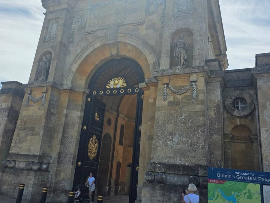 Blenheim Palace East Gate on a BA Luxe tour
